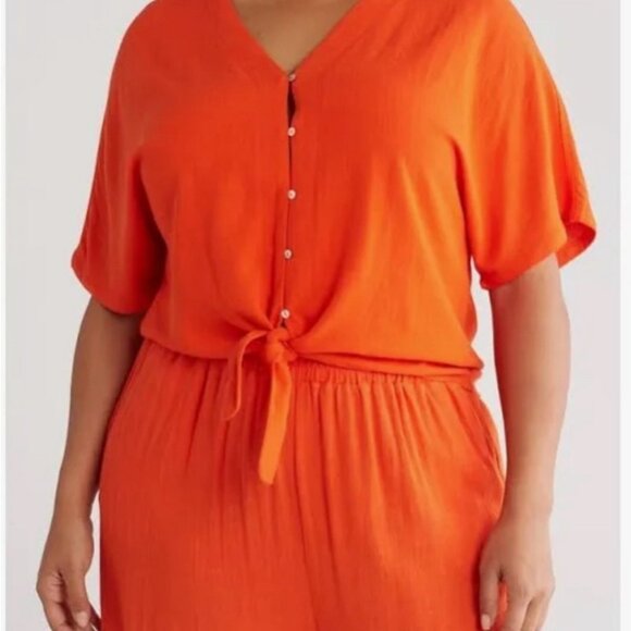 Tie-Front Button Top - Picture 4 of 5